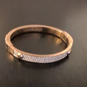 Elegant Rose Gold Bracelet